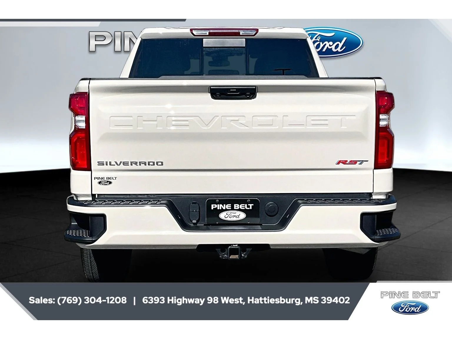 Used 2026 White Sands Chevrolet RST image 4