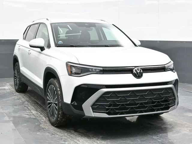 2025 Volkswagen Taos SE - Photo 6