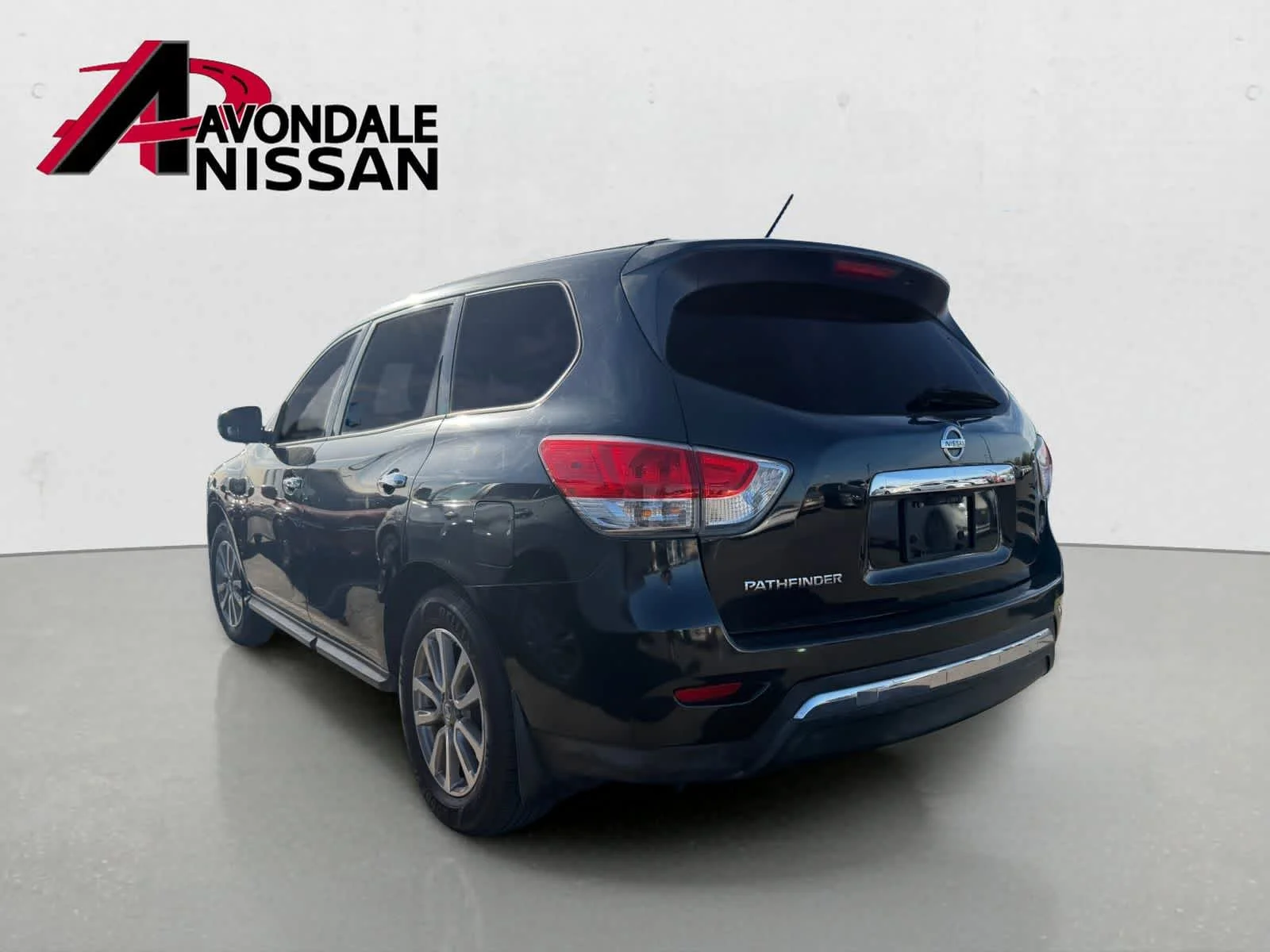 Certified 2015 Nissan Pathfinder S with VIN 5N1AR2MN2FC614496 for sale in Avondale, AZ