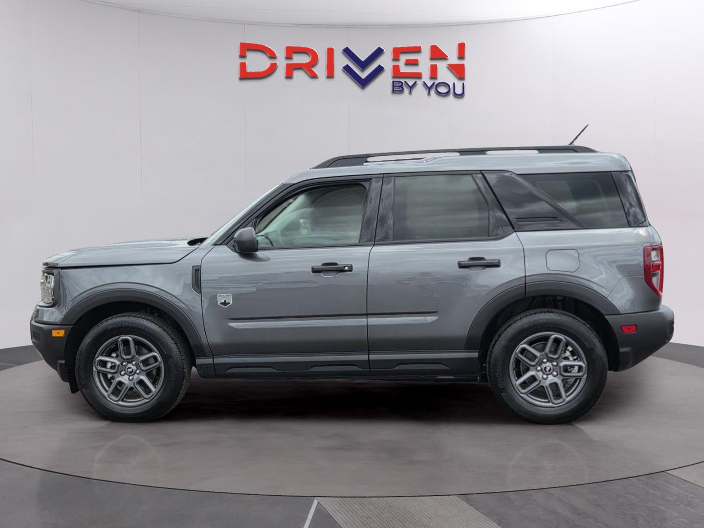 Used 2025 Carbonized Gray Ford Big Bend image 2