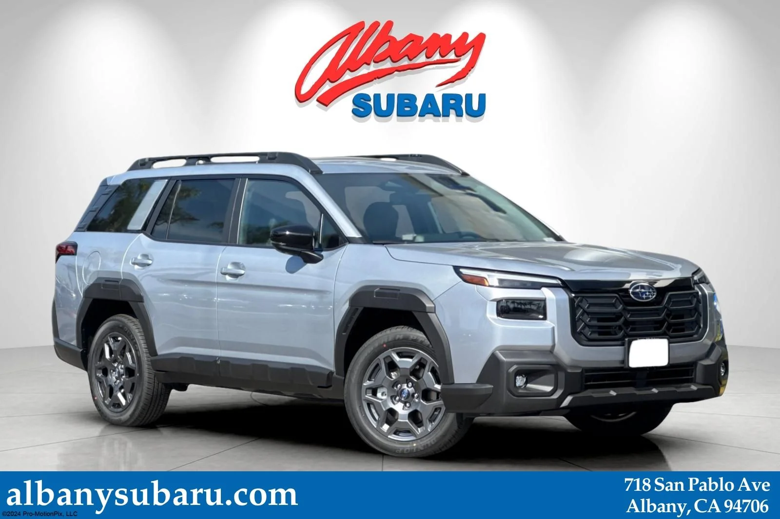 2026 Subaru Outback Premium's photo