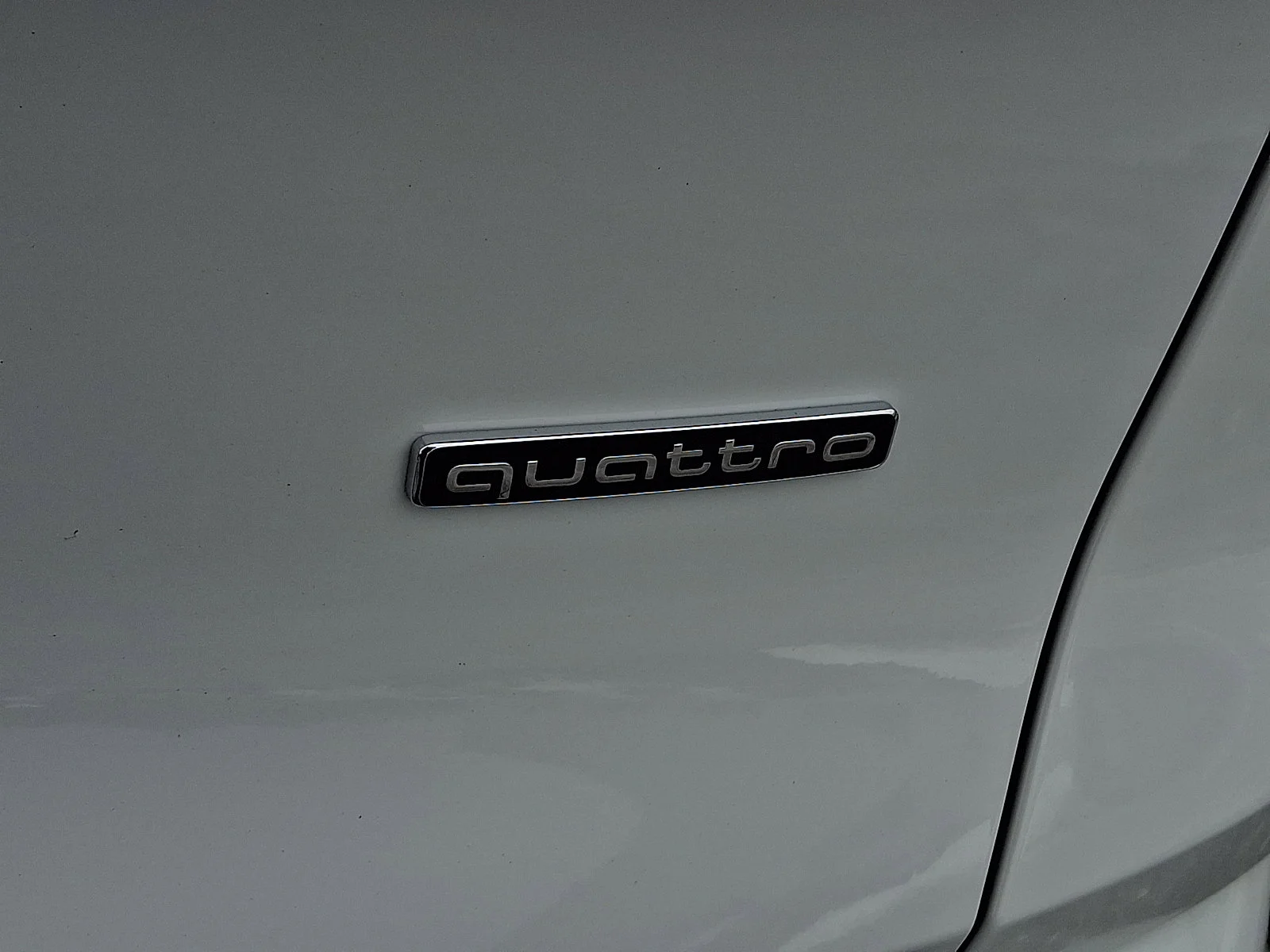 Used 2025 Glacier White Metallic   2Y2y Audi Premium Plus image 29