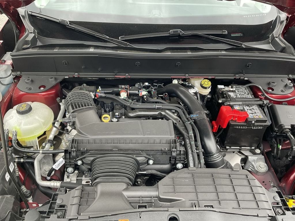 New 2026 Ruby Red Metallic Tinted Clearcoat Ford Badlands® image 25