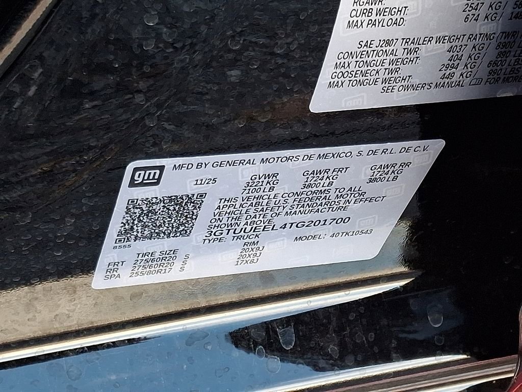 New 2026 Onyx Black GMC AT4 image 11