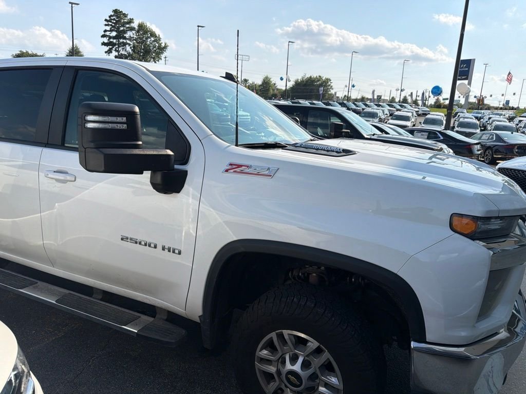 2022 Chevrolet Silverado 2500HD LT - Photo 6