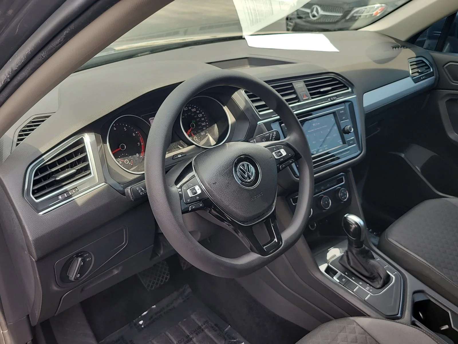 Used 2020 Gray Volkswagen 2.0T S image 17