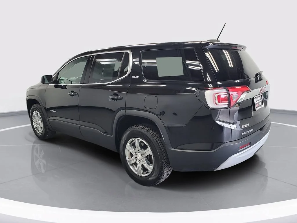 Used 2019 EBONY TWILIGHT METALLIC GMC SLE image 4