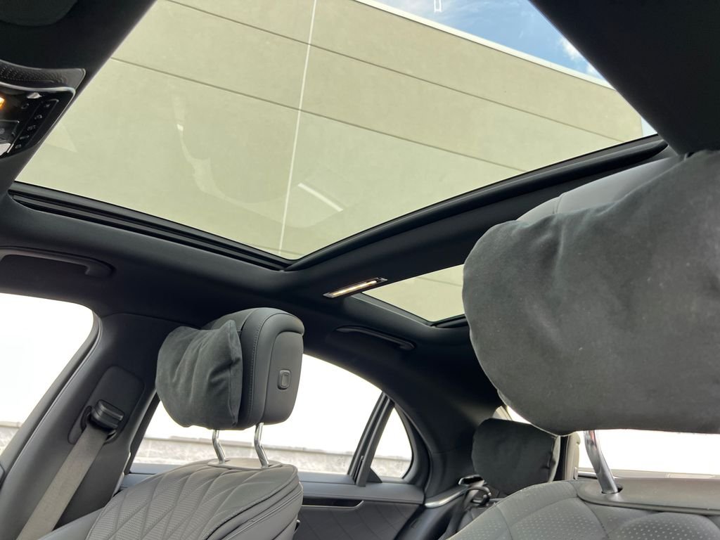 Certified Used 2022  Mercedes-Benz S 580 image 23
