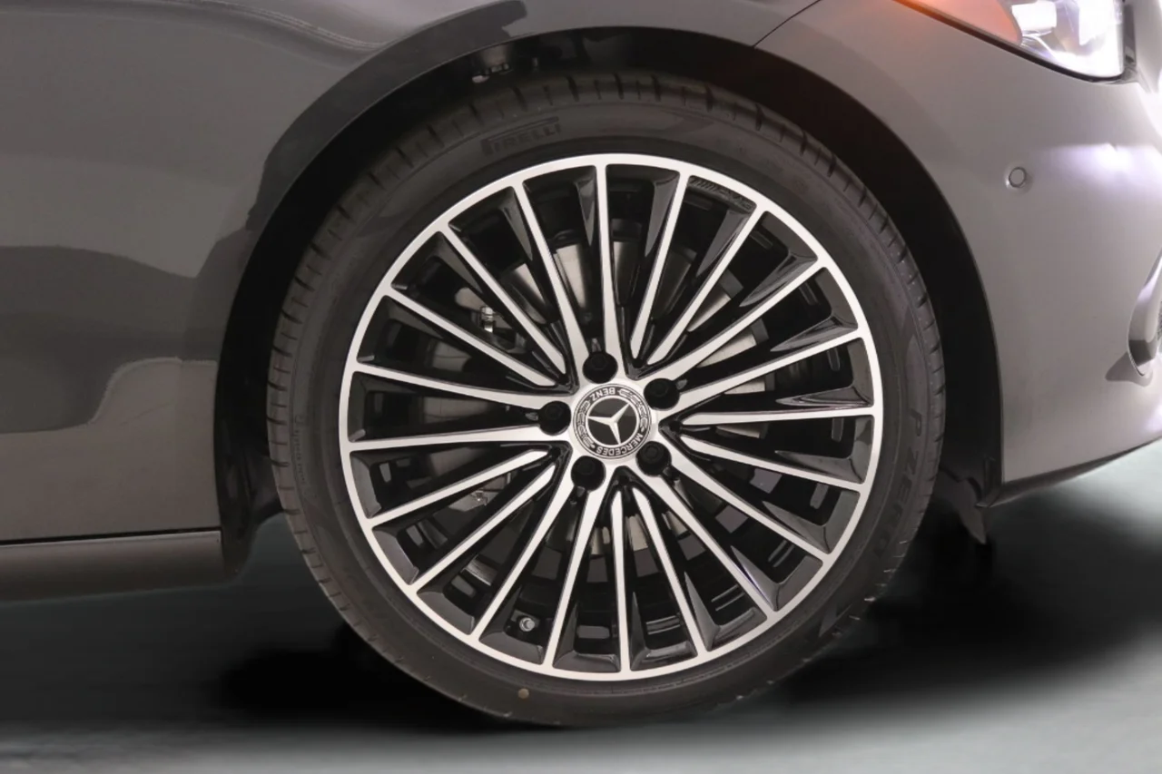 New 2026 Graphite Grey Metallic Mercedes-Benz C 300 image 12