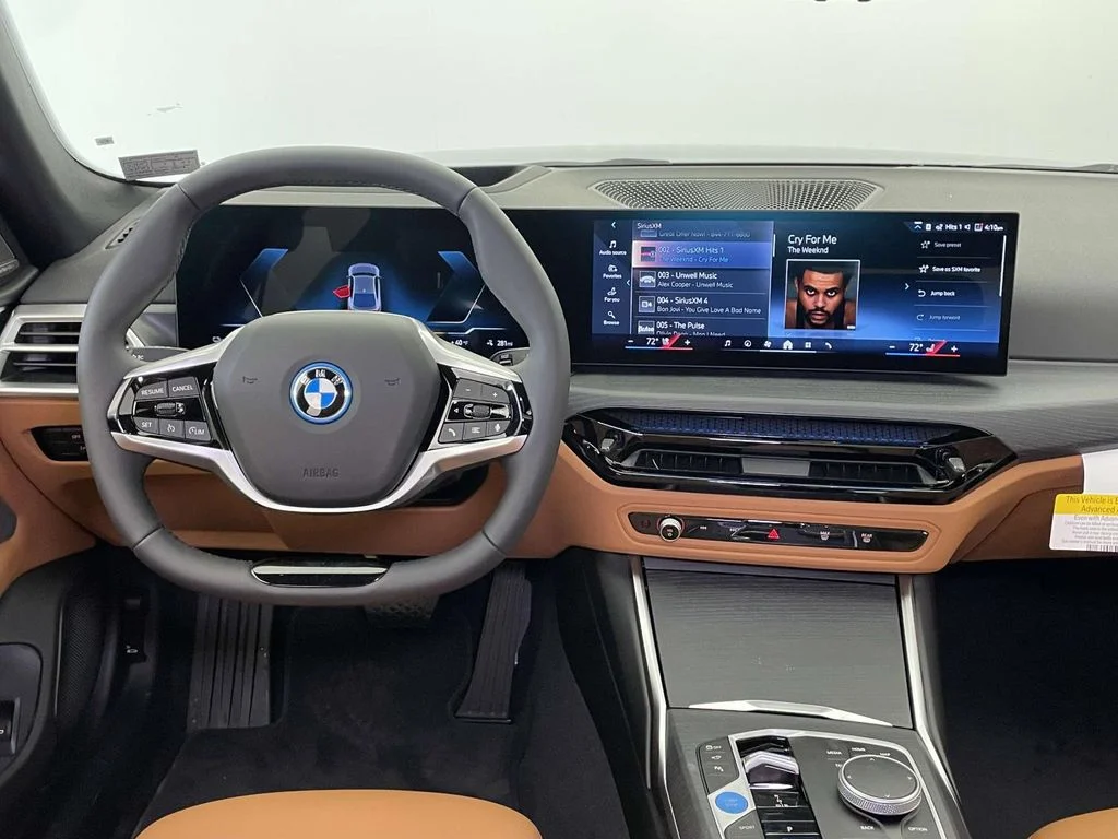 2026 BMW i4 40 - Photo 22