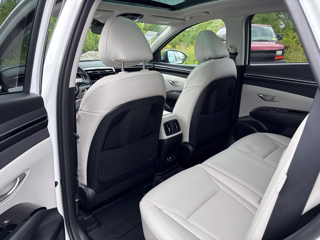 Used 2024 White Hyundai Limited image 21