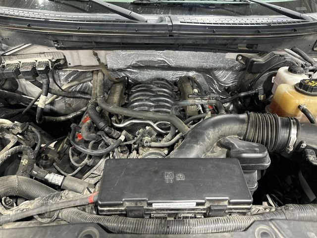 Used 2013 Silver Ford XL image 22