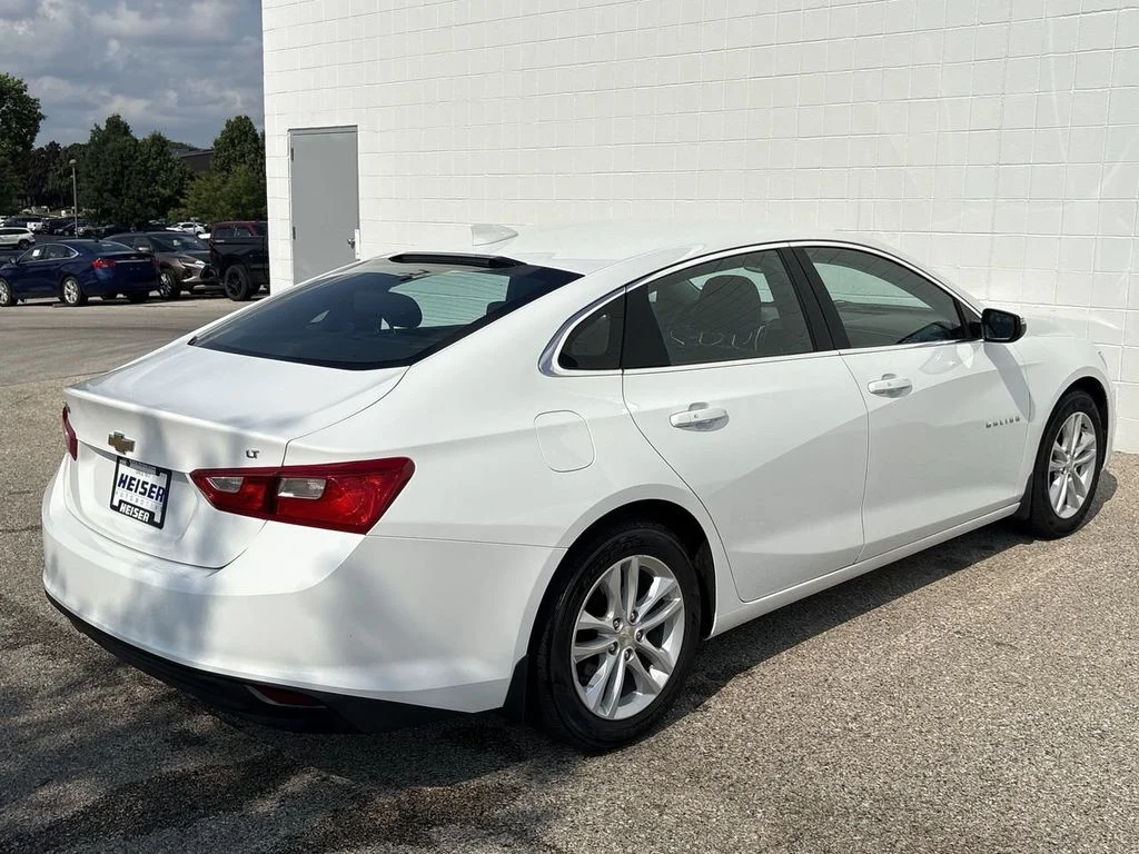 Used 2016 White Chevrolet LT image 13