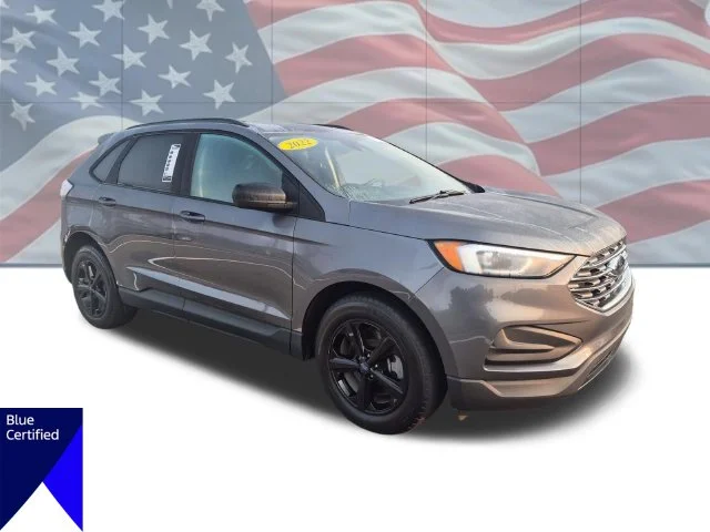 Used 2022 Gray Ford SE image 2