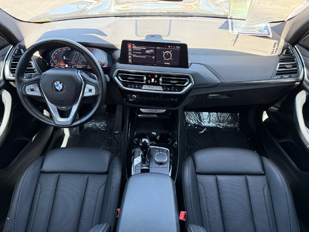 Used 2024 Gray BMW sDrive30i image 20