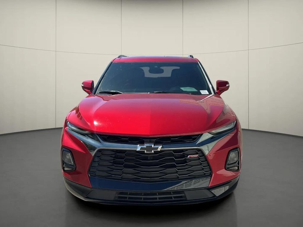 Used 2022 Red Chevrolet RS image 2