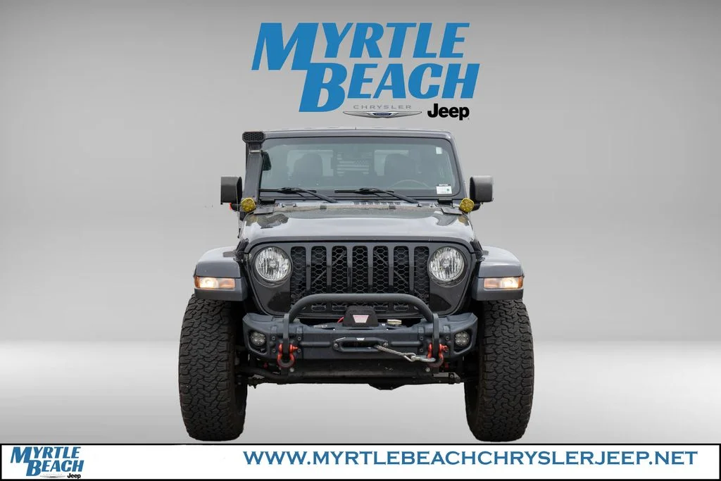 Used 2021 Black Clearcoat Jeep Sport image 9
