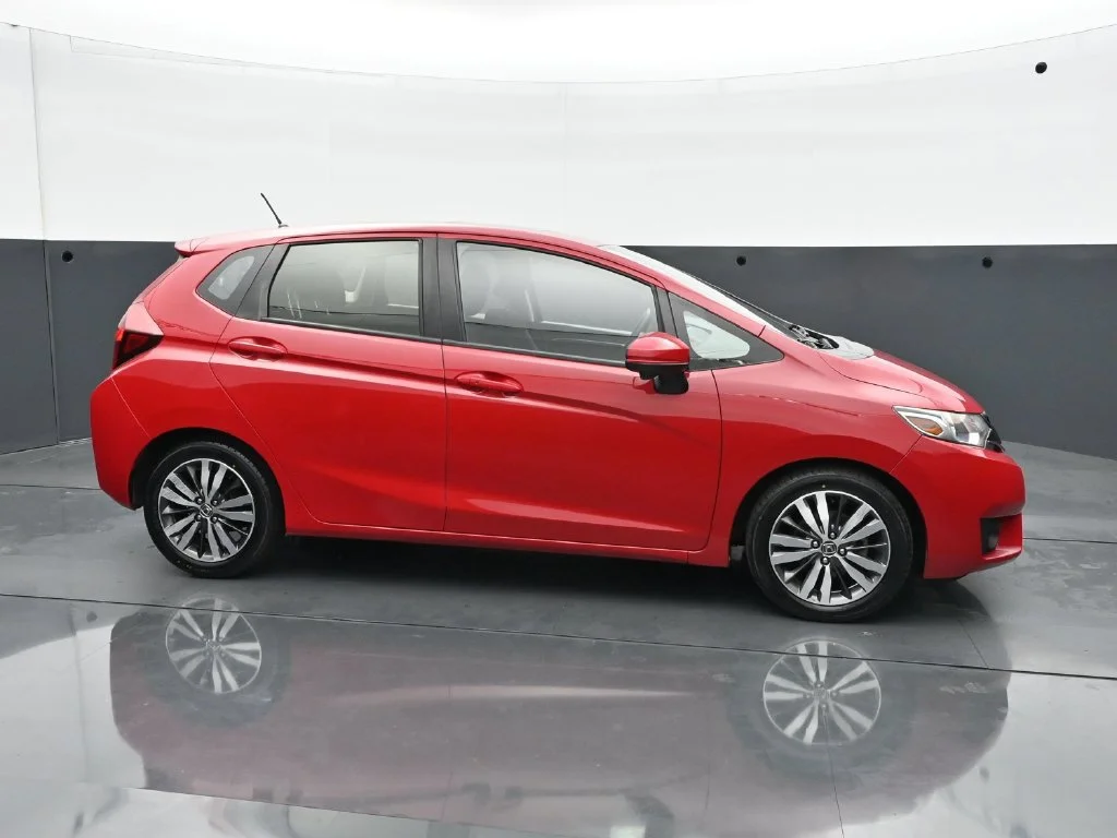 Used 2016  Honda 5D HATCHBACK EX AT image 9
