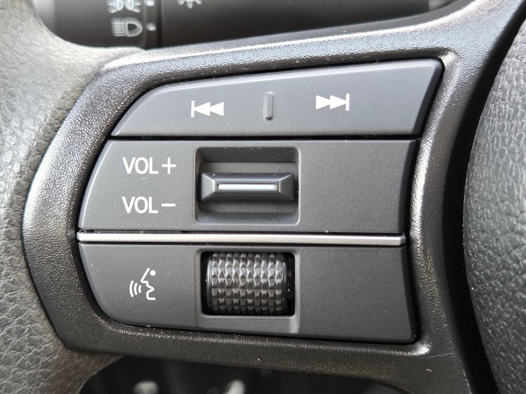 2025 Honda Accord LX - Photo 11