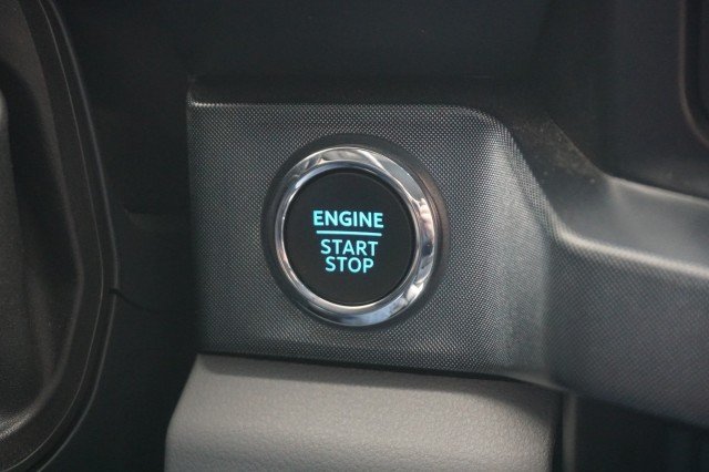 Used 2024 STAR WHITE METALLIC TRI-COAT Ford Limited image 33