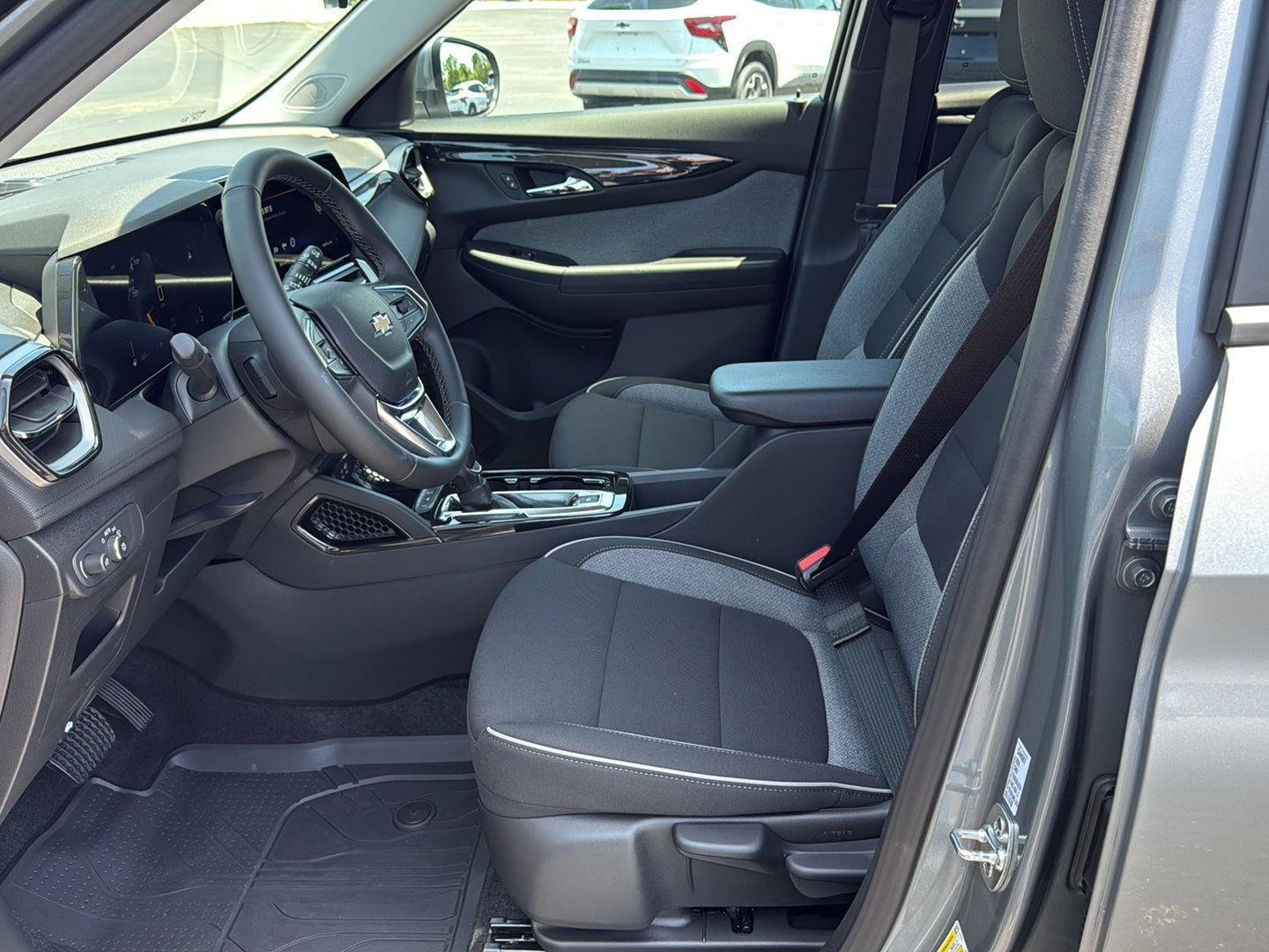 2026 Chevrolet Trailblazer LT - Photo 9