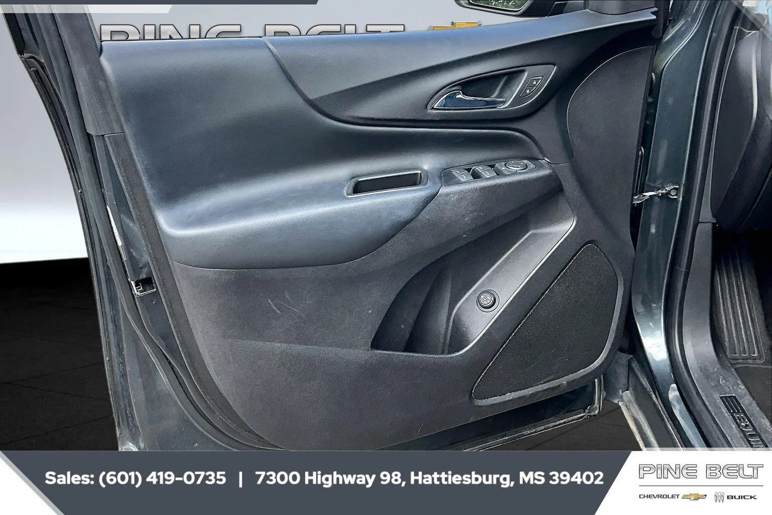 Used 2018 NIGHTFALL GRAY METALLIC Chevrolet LT image 17