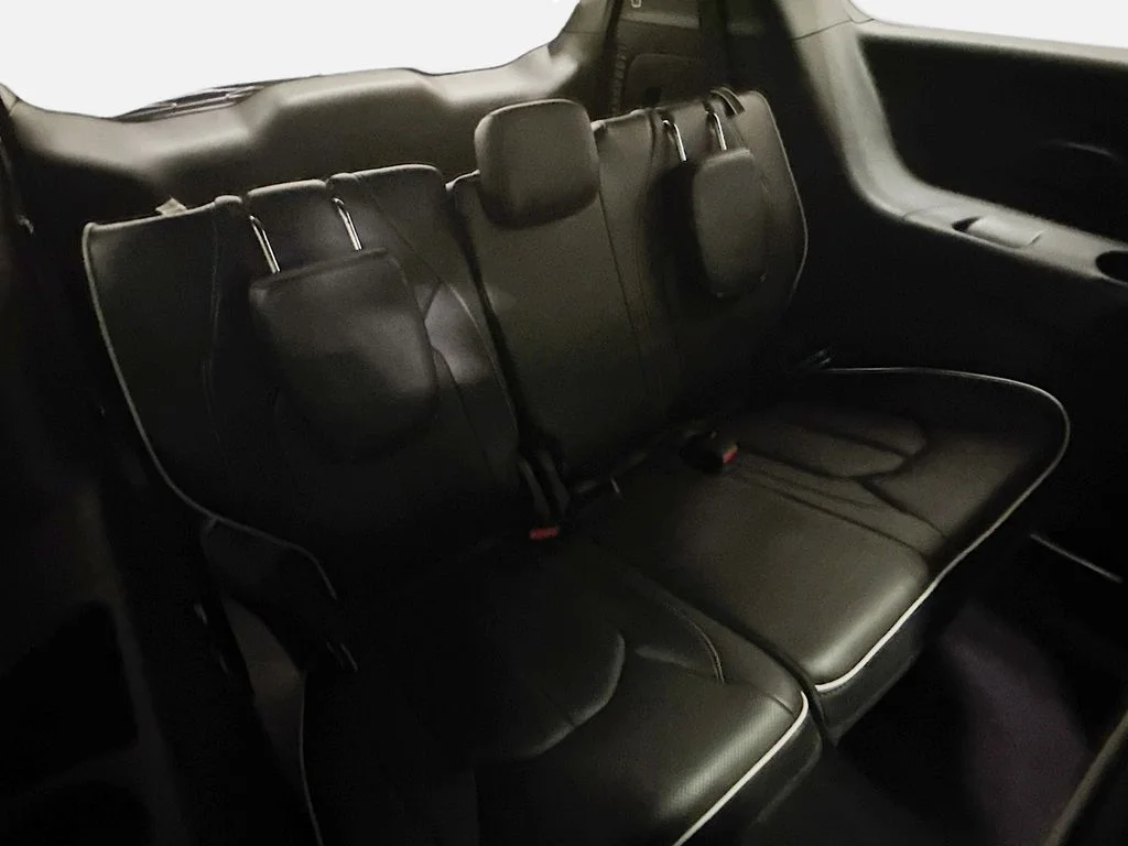 2026 Chrysler Pacifica Limited - Photo 19
