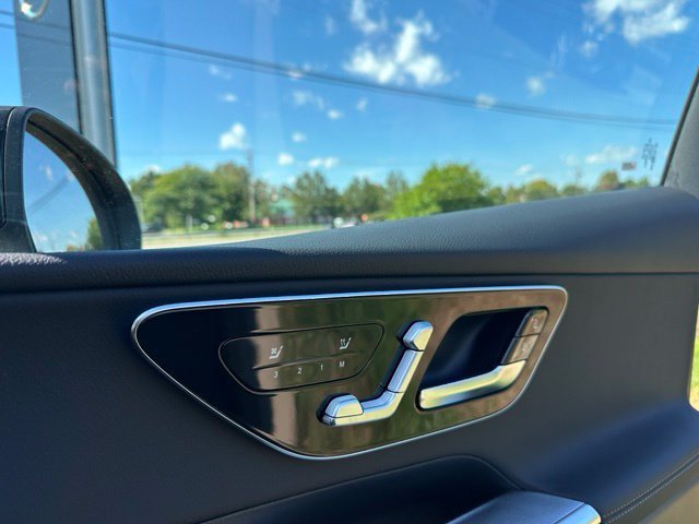 New 2027 Obsidian Black Metallic Mercedes-Benz GLC 300 image 63
