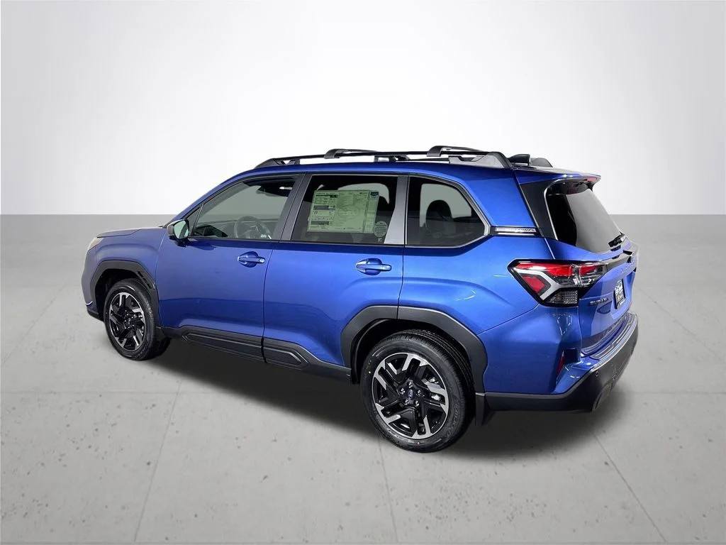New 2026 DAYBREAK BLUE PEARL Subaru Limited image 8