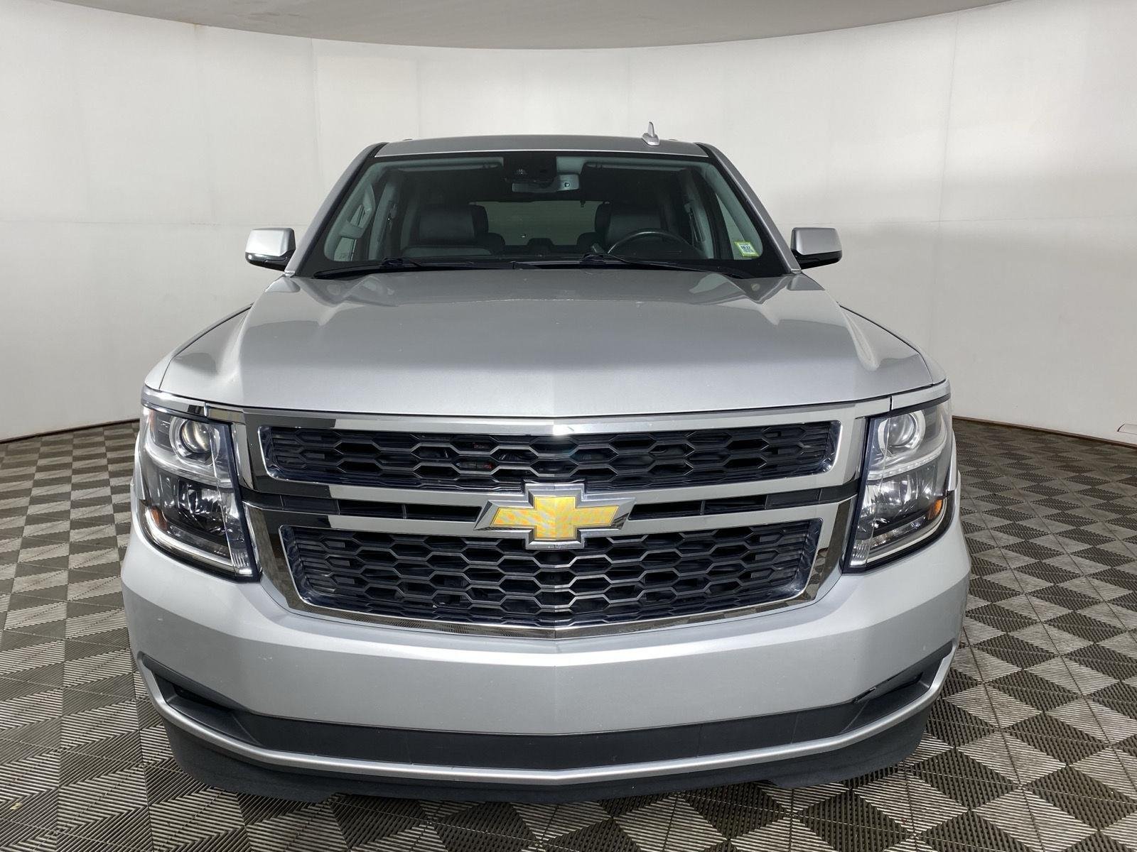 Used 2020 Silver Ice Metallic Chevrolet LT image 2