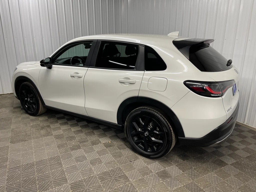 Used 2023 White Honda Sport image 6