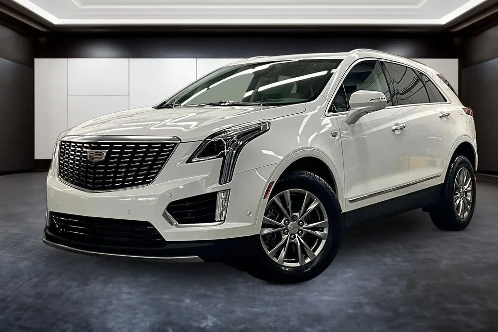 Used 2023 Crystal White Tricoat Cadillac Premium Luxury image 3