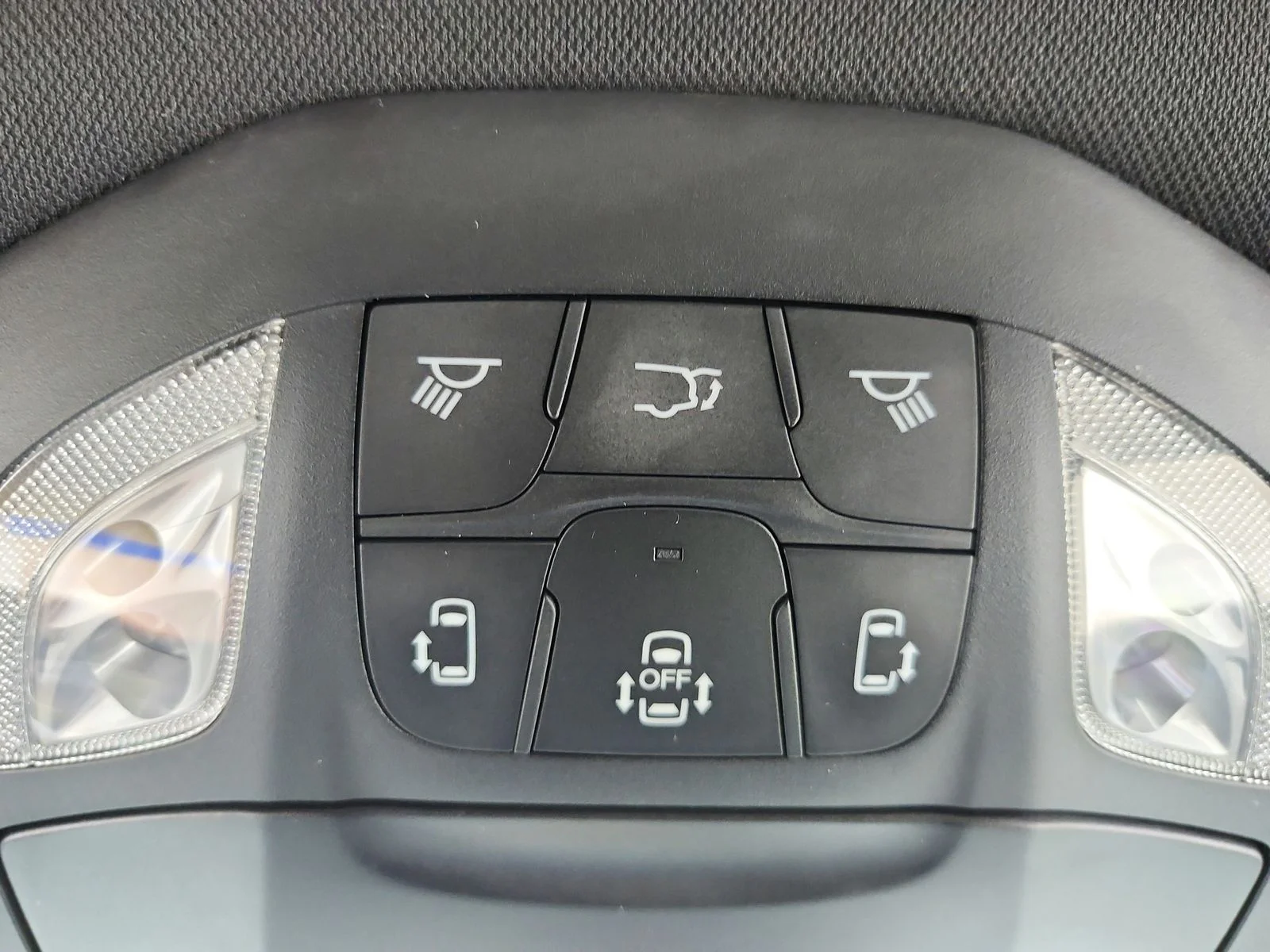 Used 2025 Black Chrysler Select image 36