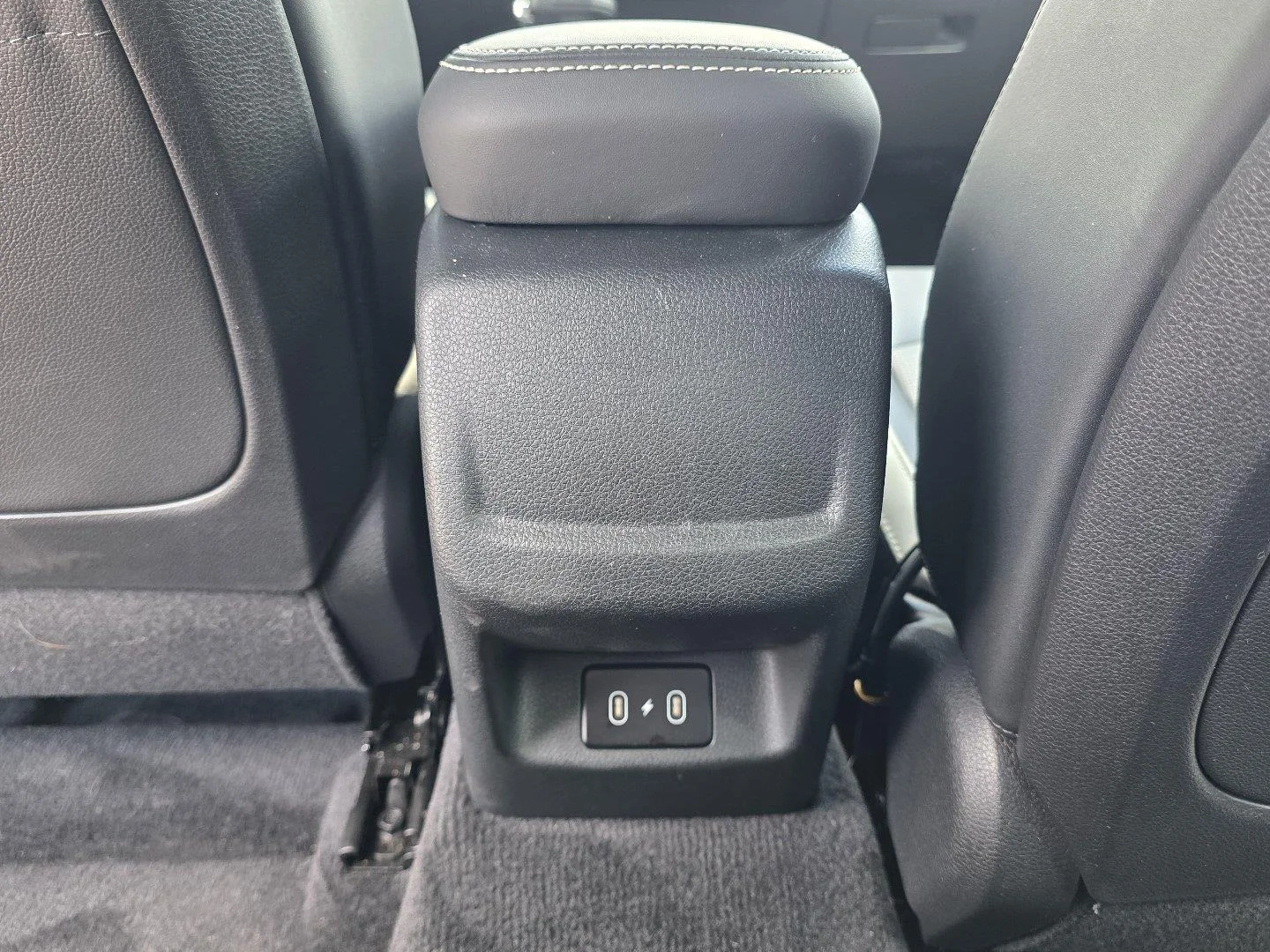 Used 2025 Yacht Blue Kia GT-Line image 29