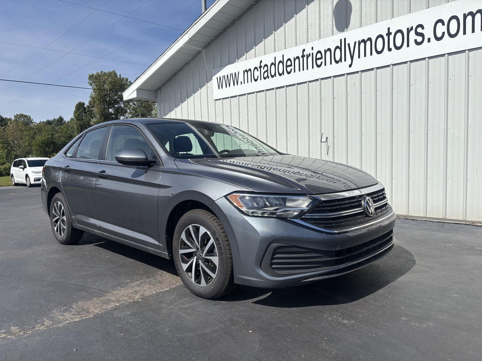 3VW5M7BU2RM094182