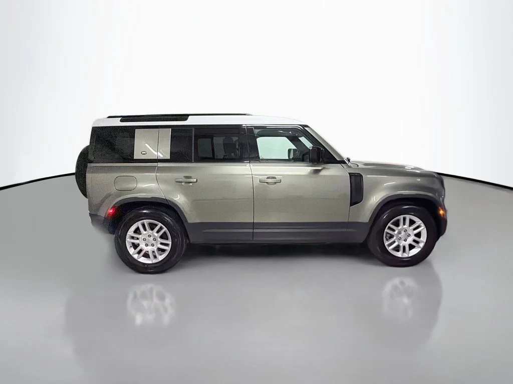 Certified Used 2024 Pangea Green Metallic Land Rover S image 8