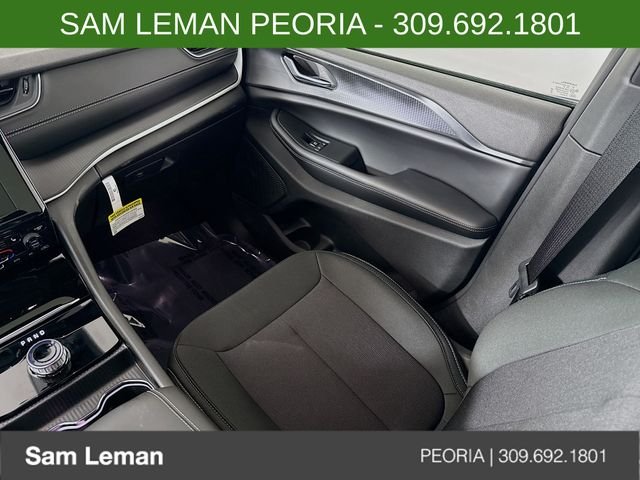New 2026 Bright White Clearcoat Jeep Laredo X image 23
