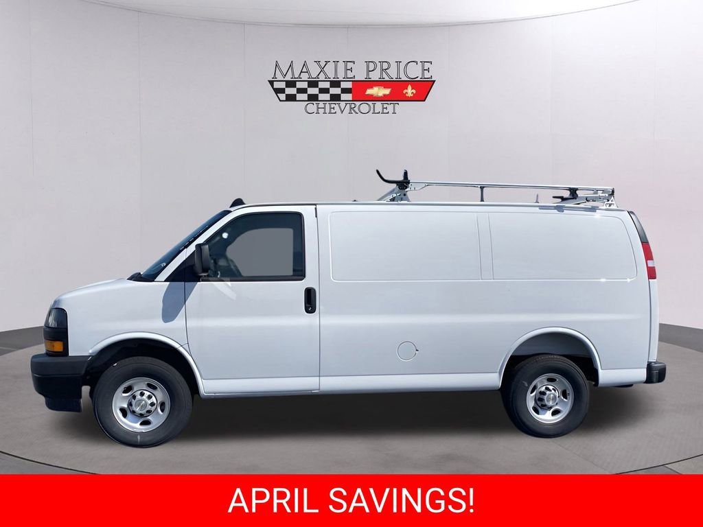 2025 Chevrolet Express Cargo Work Van - Photo 7