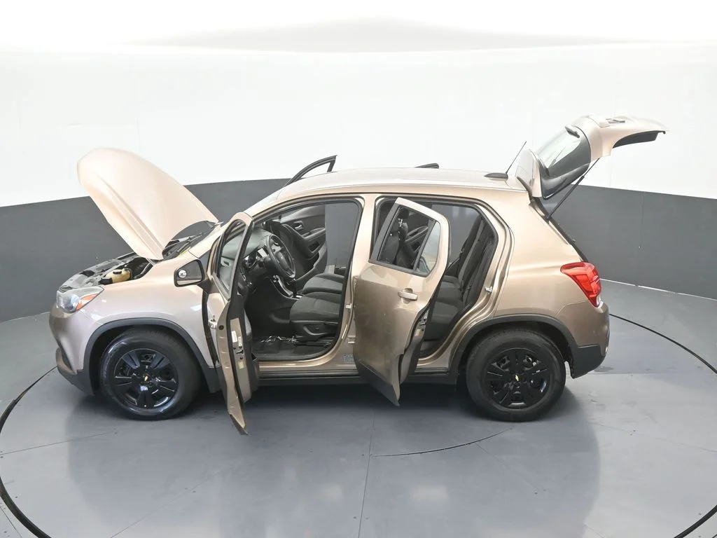 Used 2018 Sandy Ridge Metallic Chevrolet LS image 61