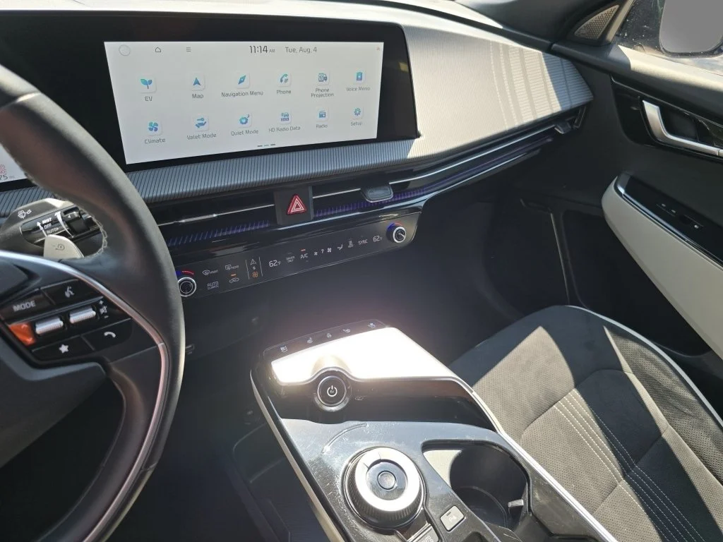 Used 2022 Yacht Blue Kia GT-Line image 34