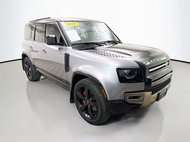 2021 Land Rover Defender X's photo