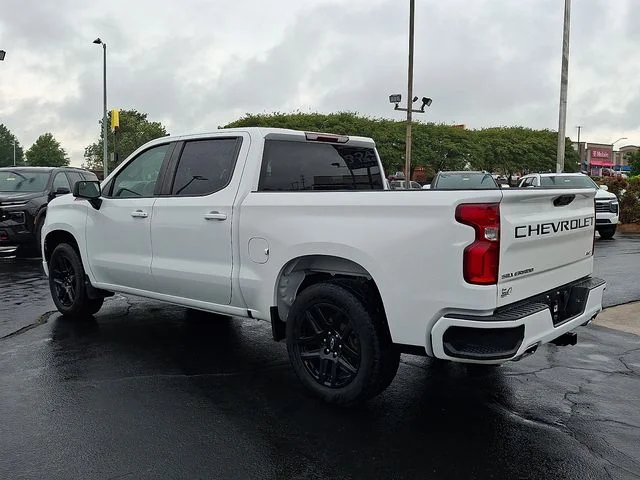 Used 2023 White Chevrolet RST image 4
