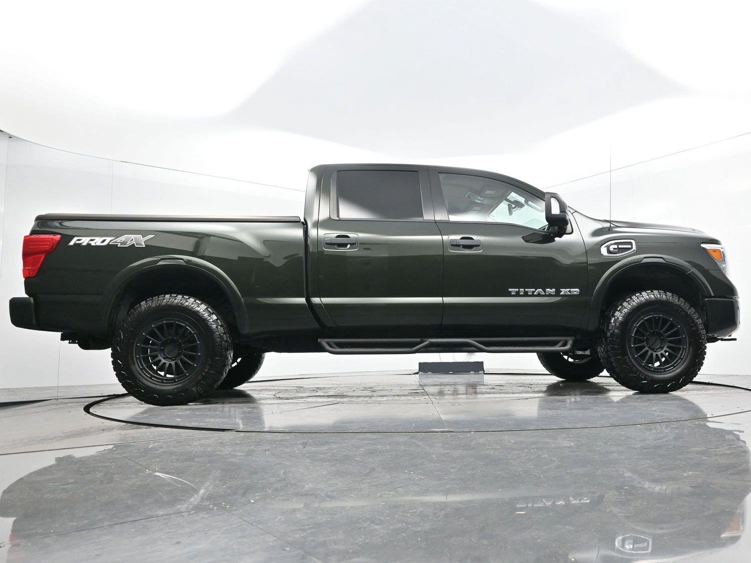 Used 2019 Midnight Pine Metallic Nissan PRO-4X image 52