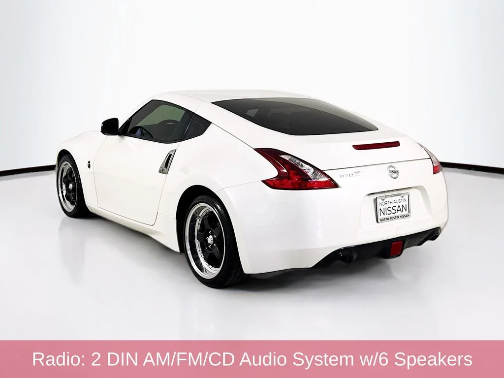 Used 2020 White Nissan Base image 5