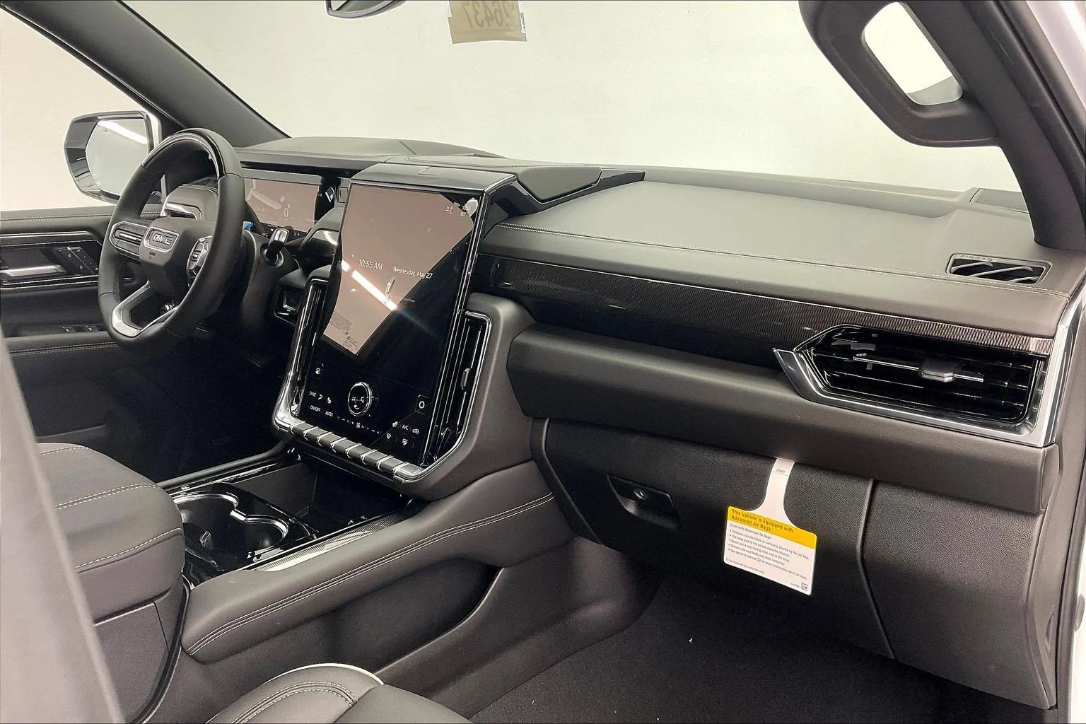 New 2026 Summit White GMC Elevation image 6