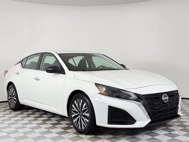 2025 Nissan Altima