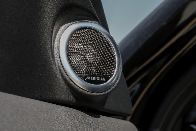 New 2026 Santorini Black Land Rover S image 48