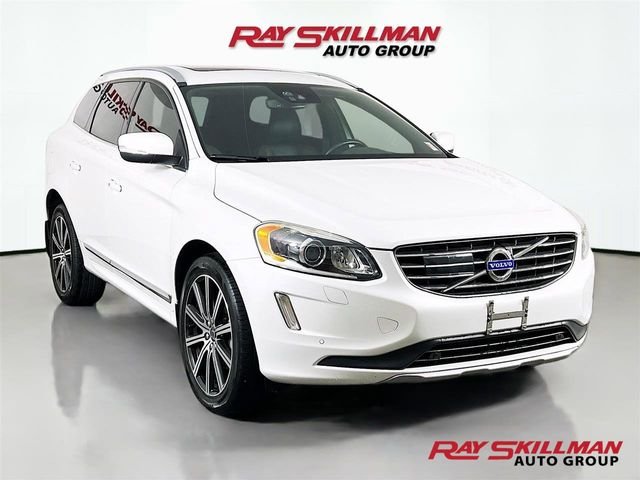 2016 Volvo XC60 T6 Drive-E AWD Auto Platinum's photo