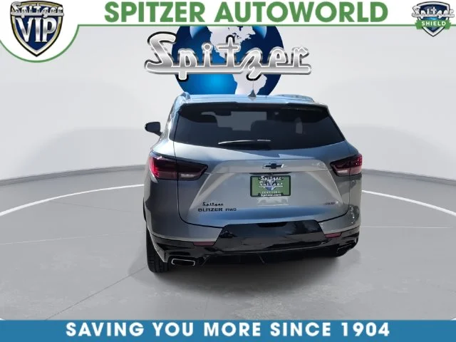 Used 2024 Gray Chevrolet RS image 13