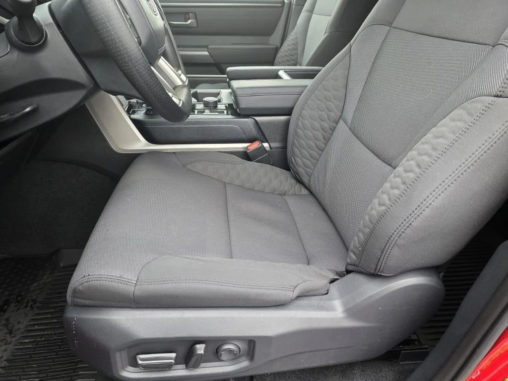 2026 Toyota Tundra SR5 - Photo 34